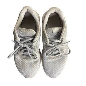 Nike‎ Tanjun Sneakers Kids 6.5Y Wolf Gray white Running Shoes